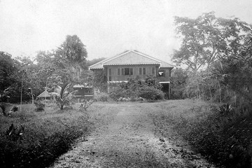 Forest Officers Bungalow Bassein 1906
